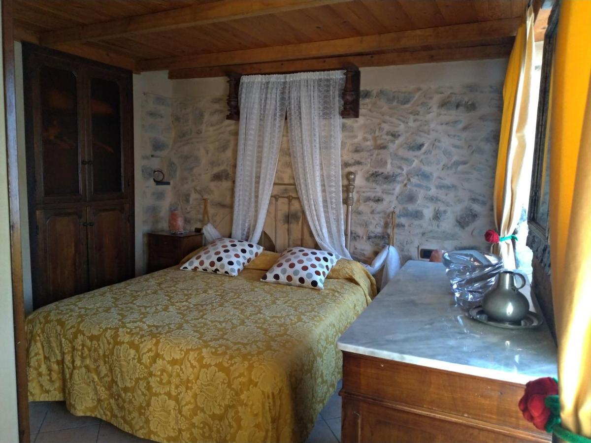 Muntaecara Hotel Diffuso Apricale Exteriér fotografie